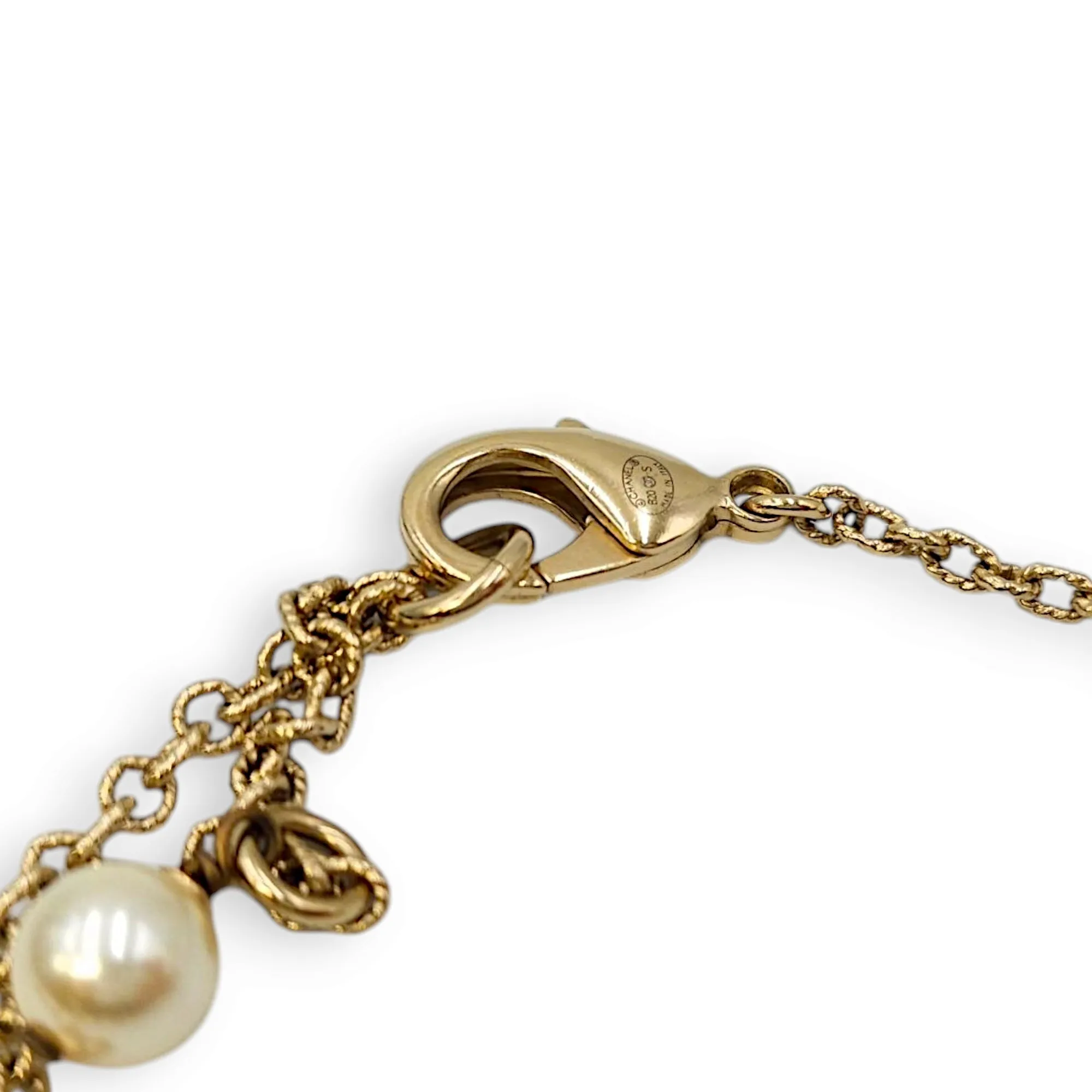 20B CC Pearls White Long Necklace in Pearls, Crystals, Gold hardware