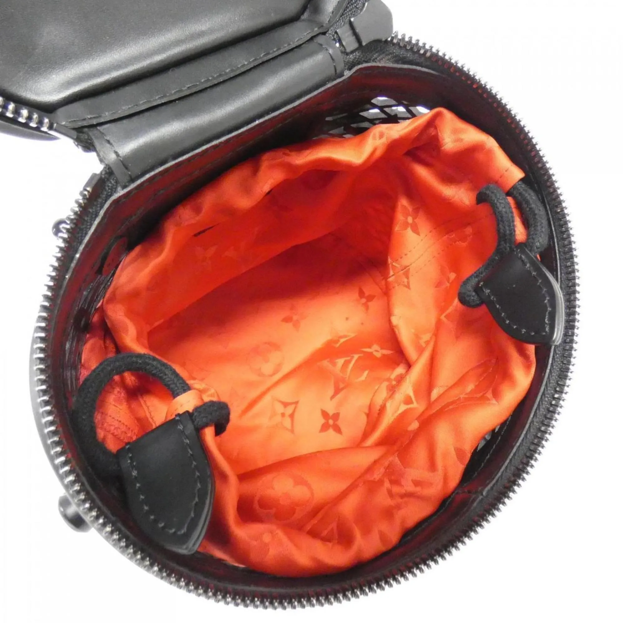 Cannes Leather Bucket Bag with Accessories