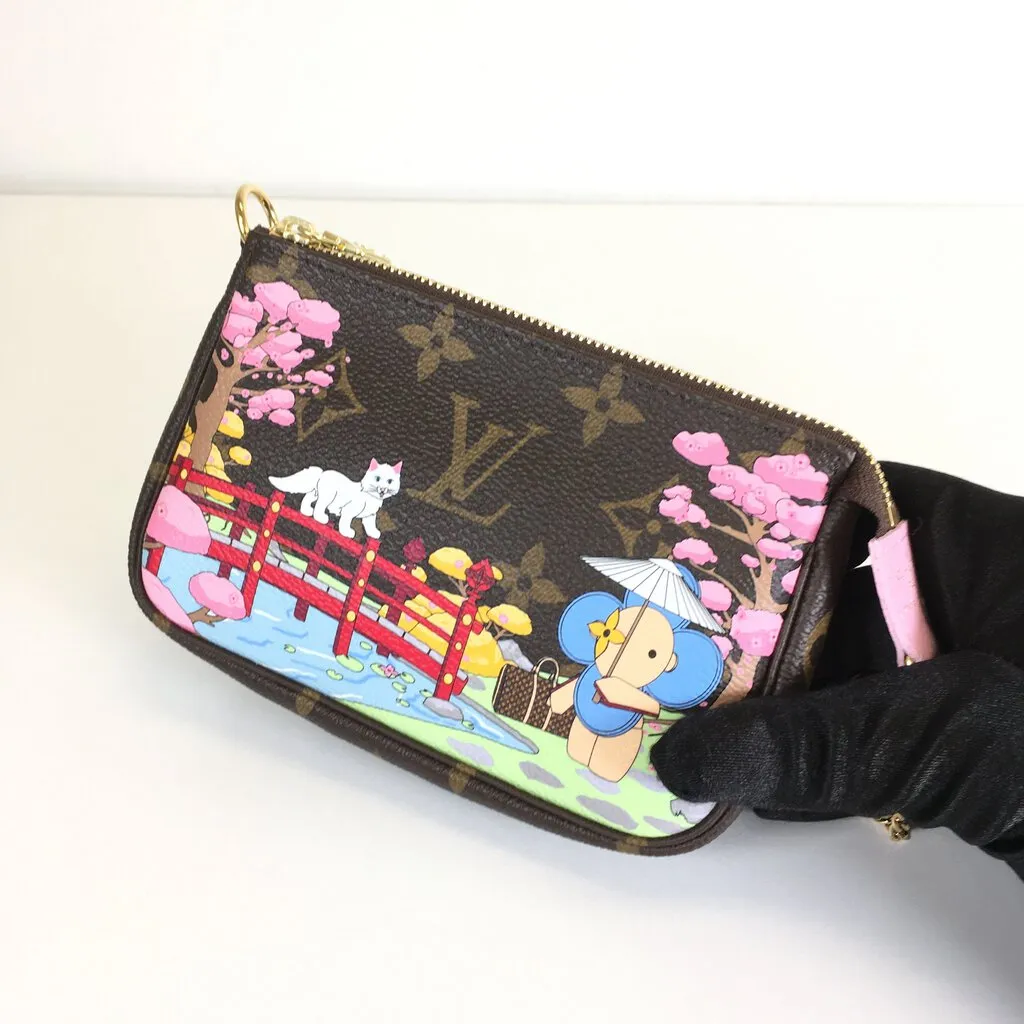 Louis Vuitton Mini Pochette Accessories