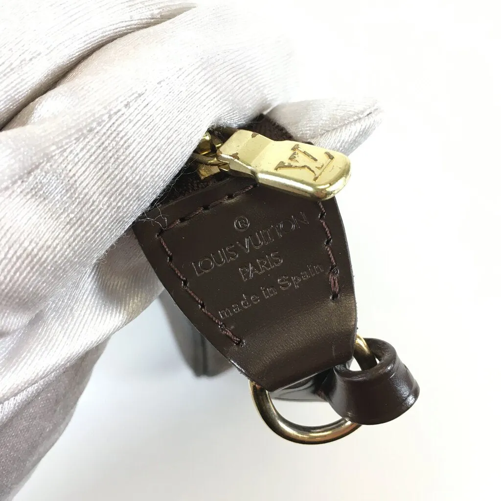Louis Vuitton Pochette Accessories