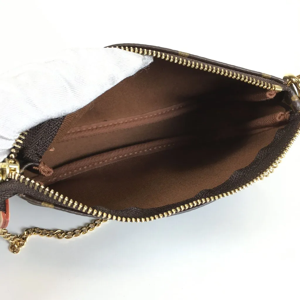Louis Vuitton Pochette Accessories